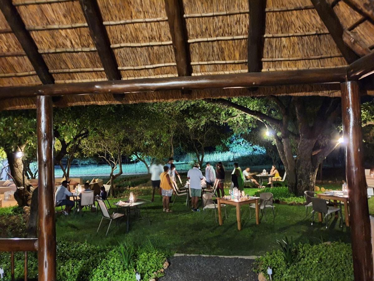Golden Impalas Bush Resort ฮามมันสคราล ภายนอก รูปภาพ
